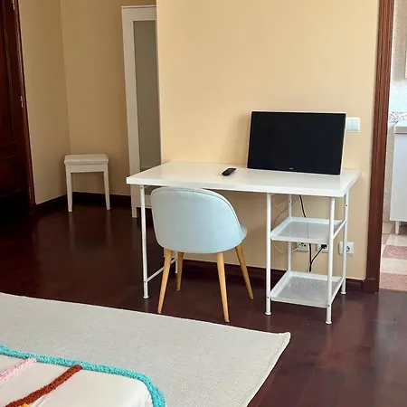 Ocean House 3* פרל